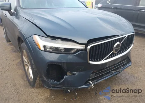 2022 Volvo Xc60 B5 Momentum z USA, uszkodzony, nr VIN YV4L12RK4N1052739